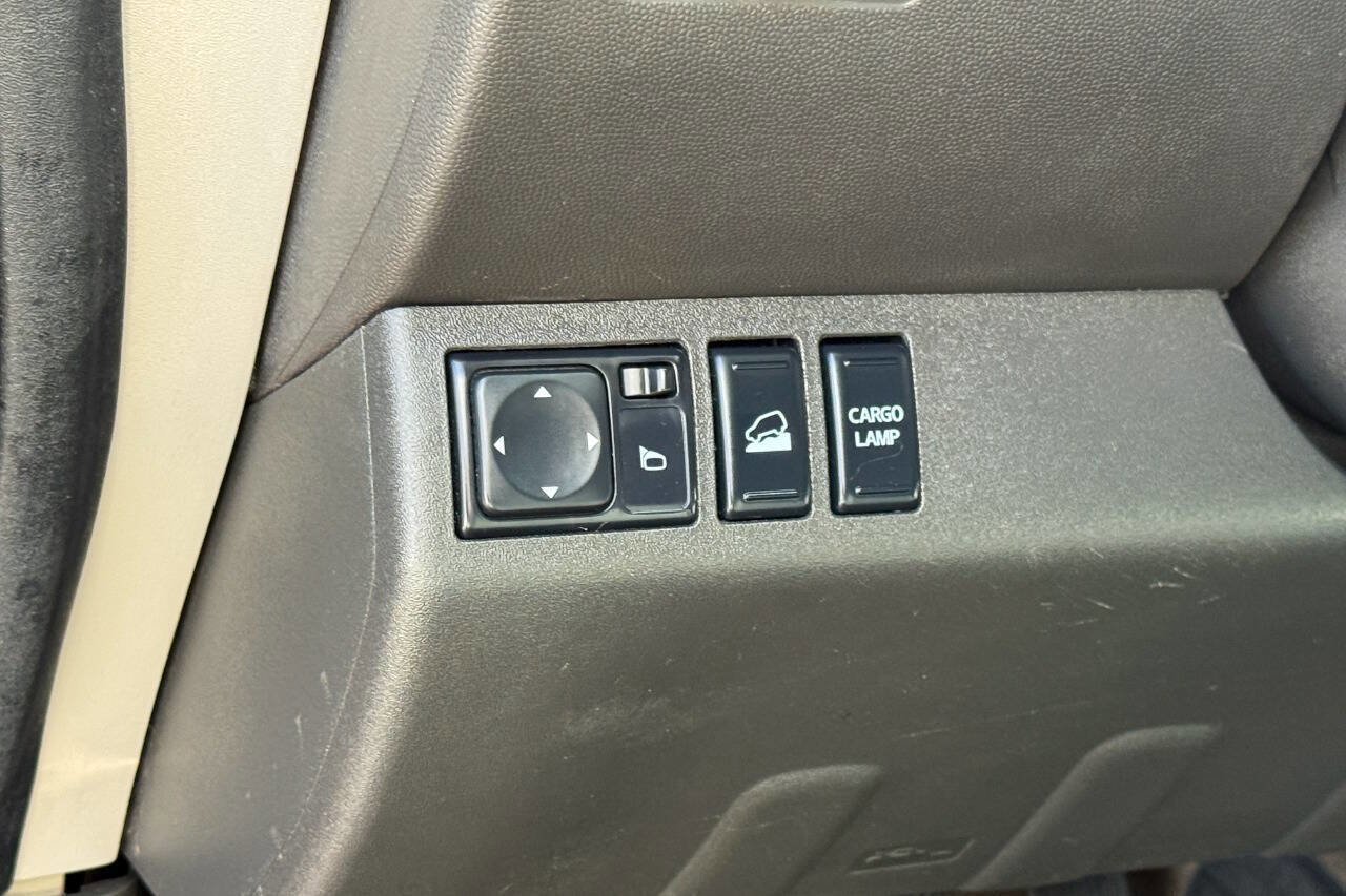 Used 2018 Nissan Frontier PRO-4X image 27