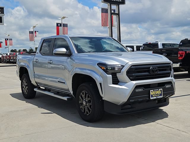 Used 2025 Toyota Tacoma SR5 AWD/4WD image 3