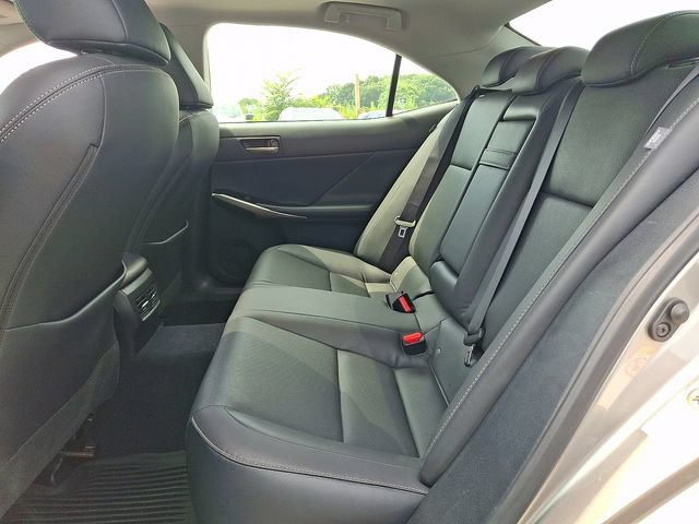 Used 2018 Lexus IS 300 AWD w/ Comfort Package image 21