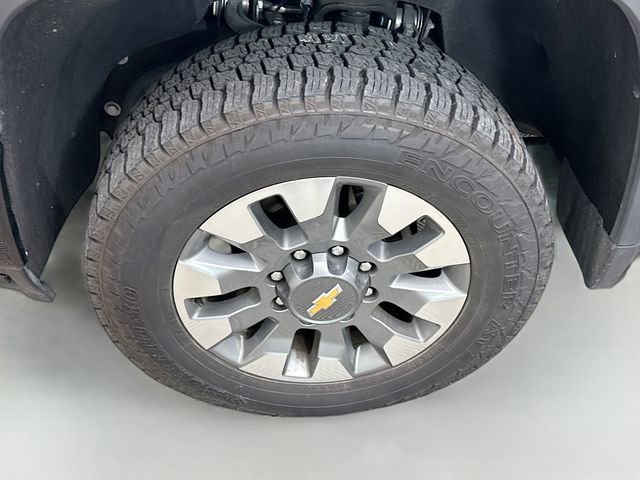 Used 2025 Chevrolet Silverado 2500 Custom w/ Custom Value Package AWD/4WD image 32
