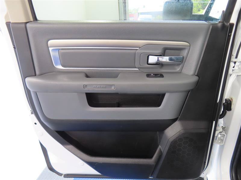 Used 2017 RAM 2500 SLT AWD/4WD image 26