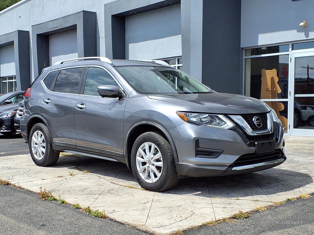 Used 2018 Nissan Rogue SV w/ Premium Package