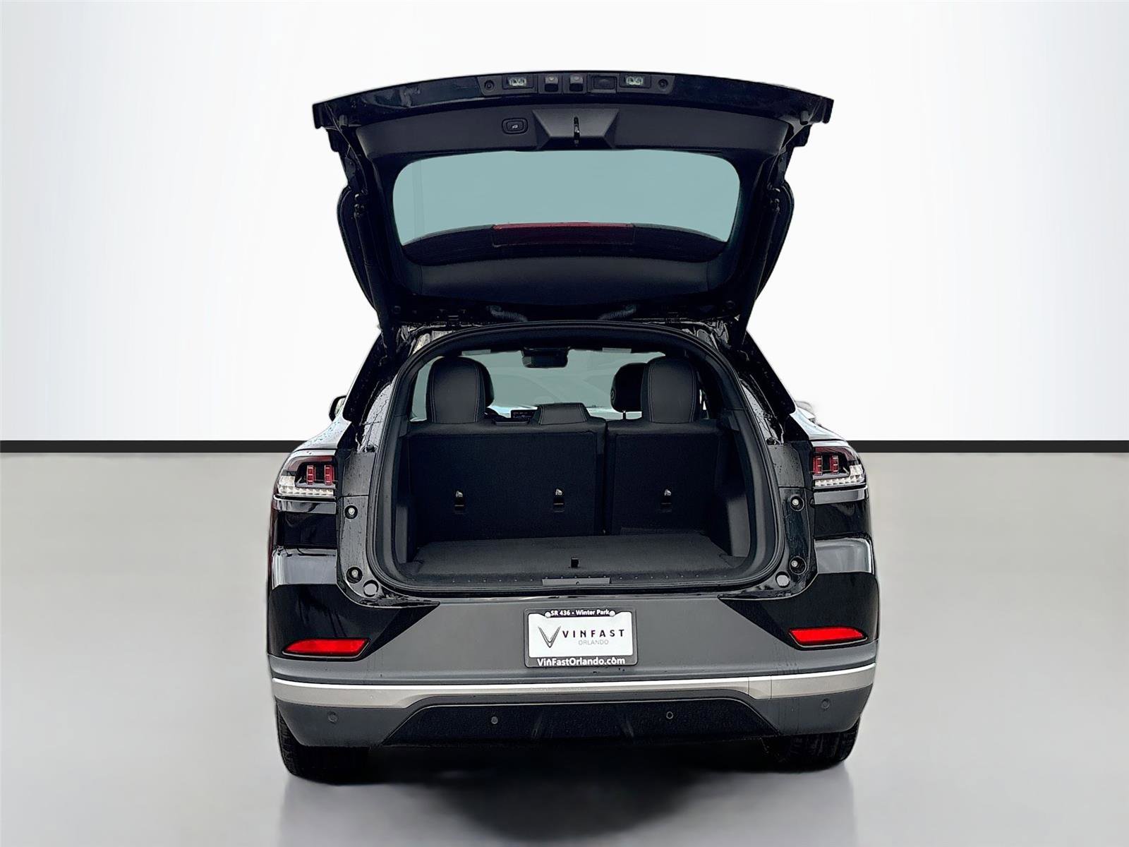 New 2025 VinFast VF 8 Plus image 25