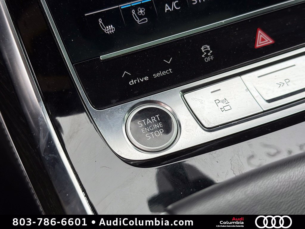 Used 2024 Audi Q8 Prestige AWD/4WD image 31