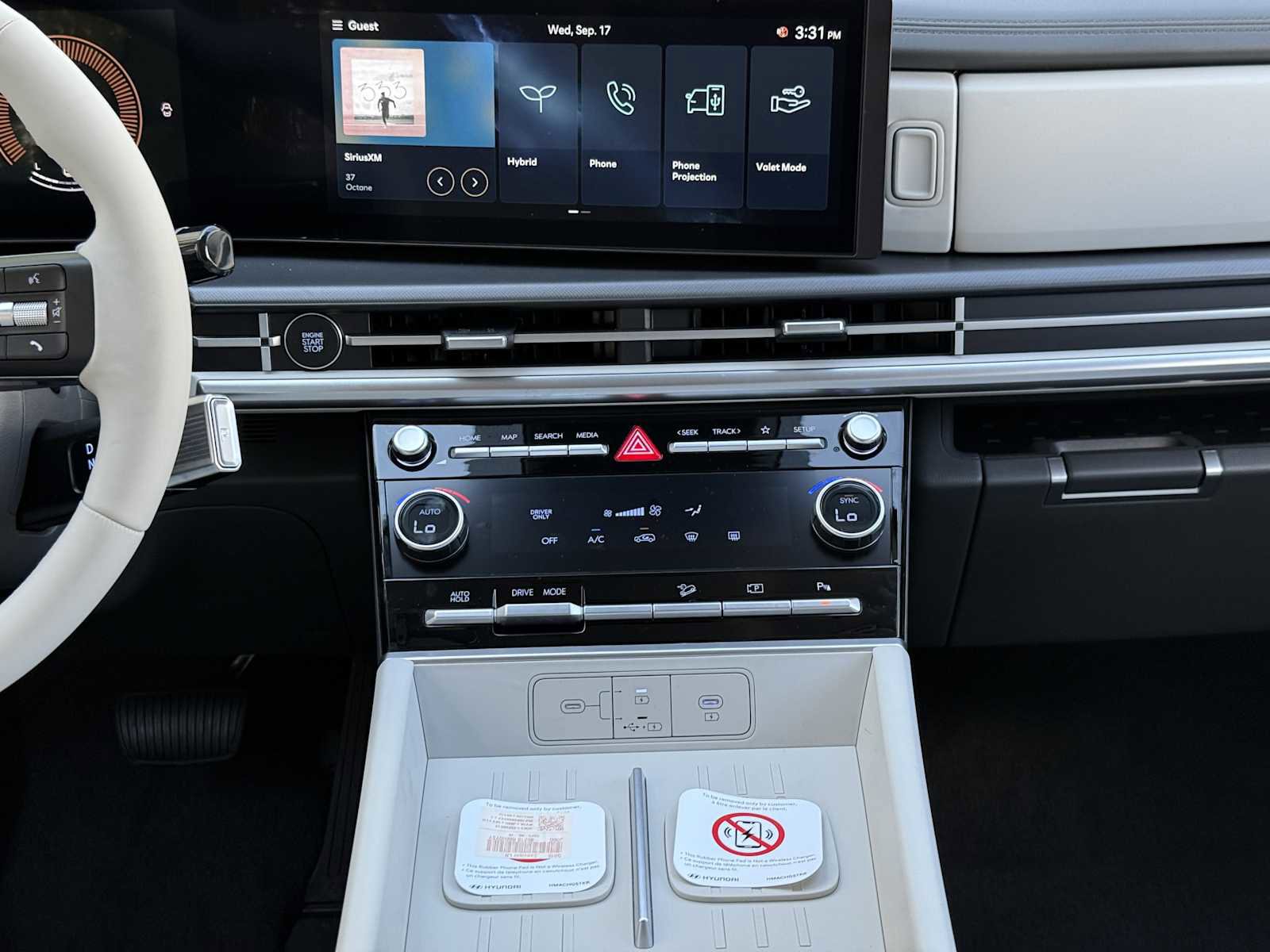 New 2026 Hyundai Santa Fe SE image 13