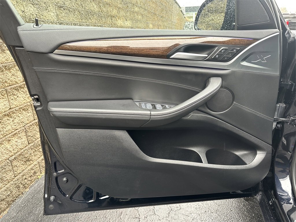 Used 2021 BMW X3 M40i w/ Executive Package image 10