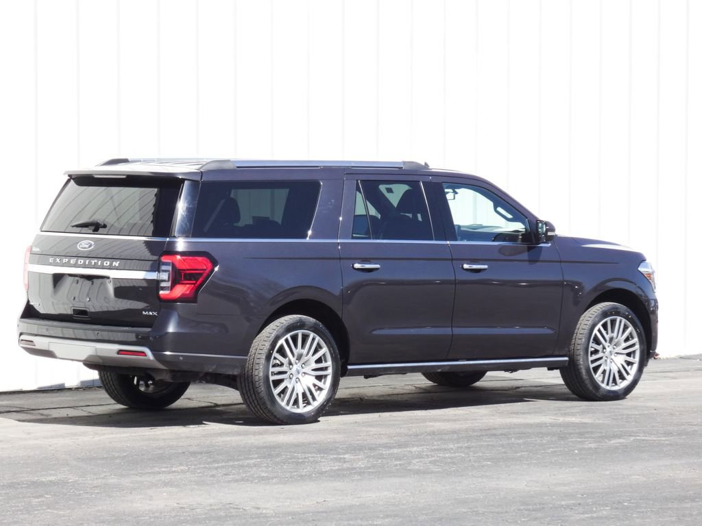 Used 2022 Ford Expedition Max Limited image 3