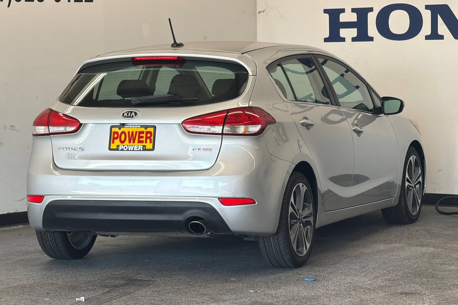 Used 2016 Kia Forte EX FWD image 3