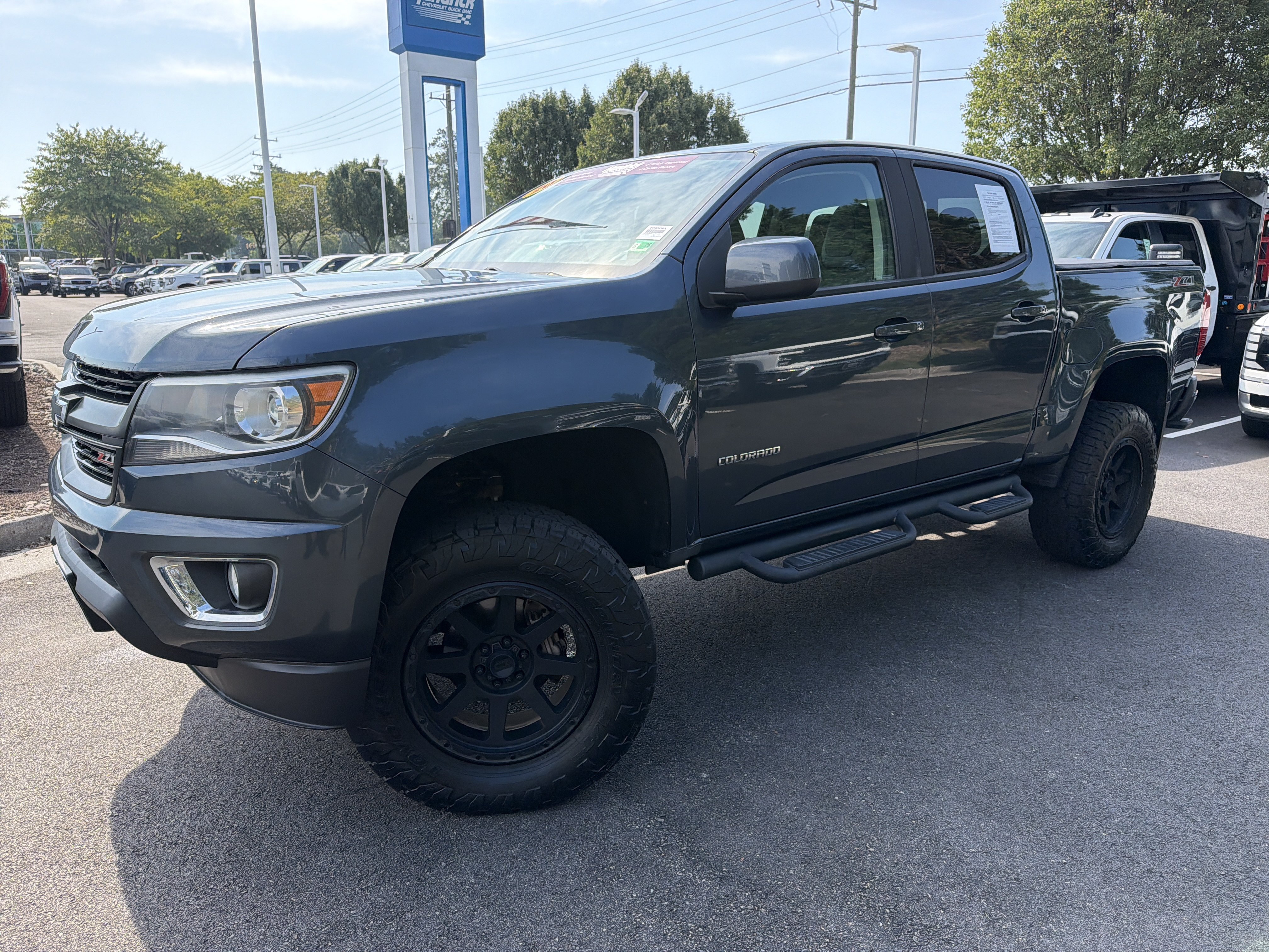 Used 2020 Chevrolet Colorado Z71 AWD/4WD image 5