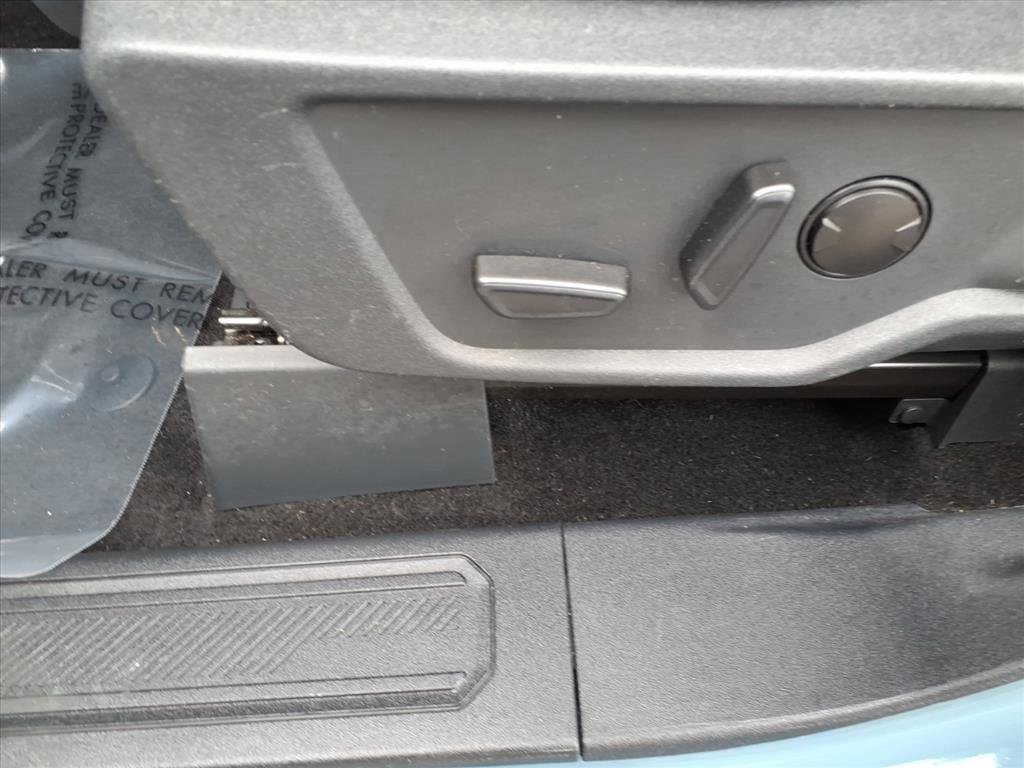 Used 2021 Ford Bronco Badlands image 18