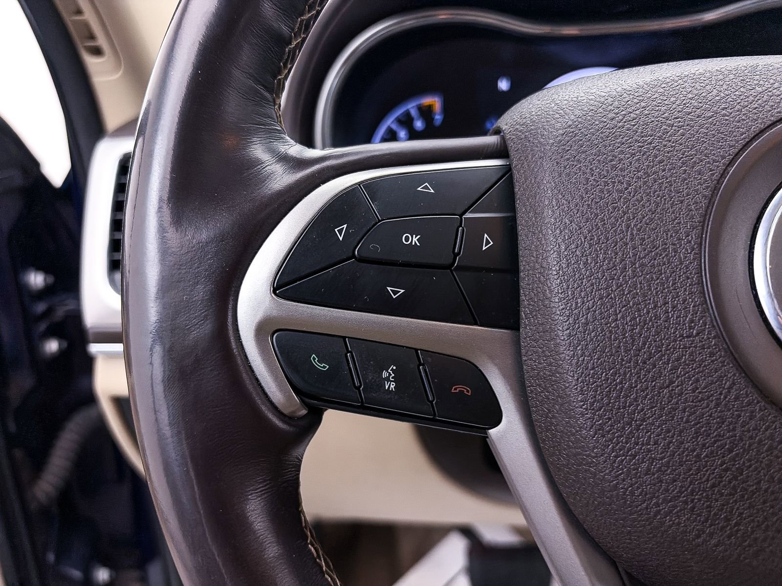 Used 2018 Jeep Grand Cherokee Overland image 31