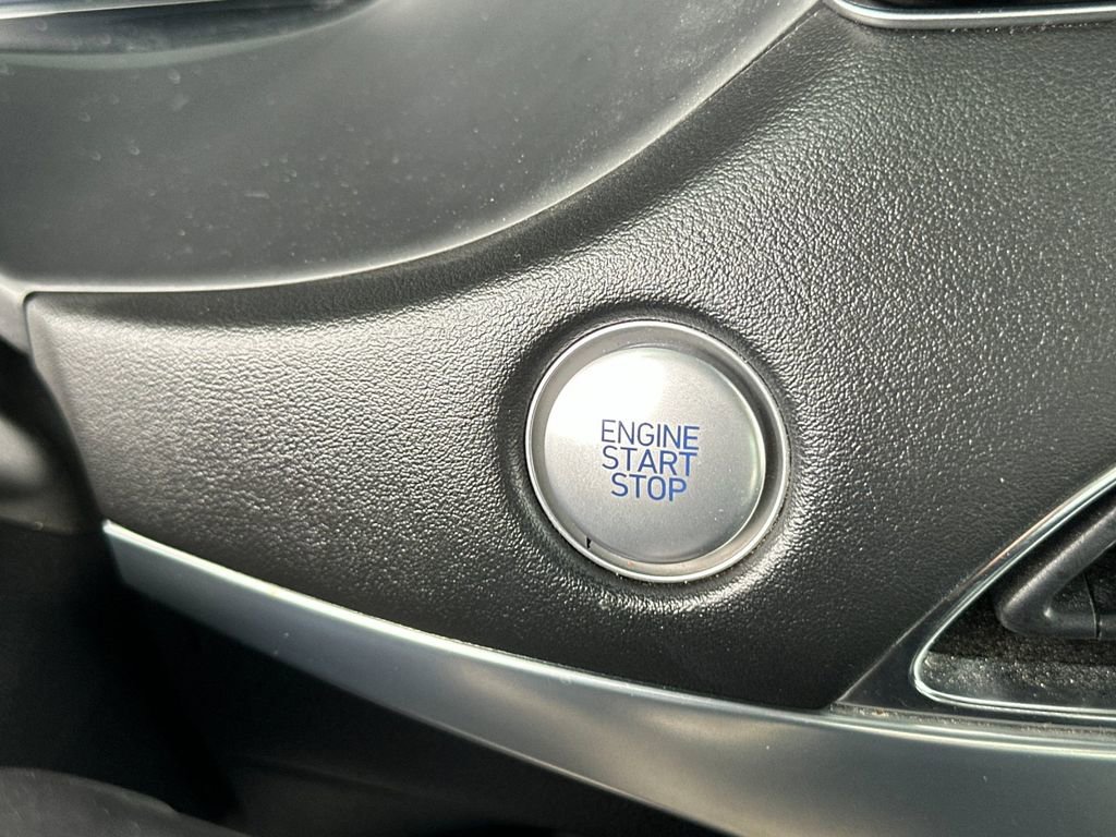 Used 2022 Hyundai Palisade Calligraphy w/ Winter Package image 24