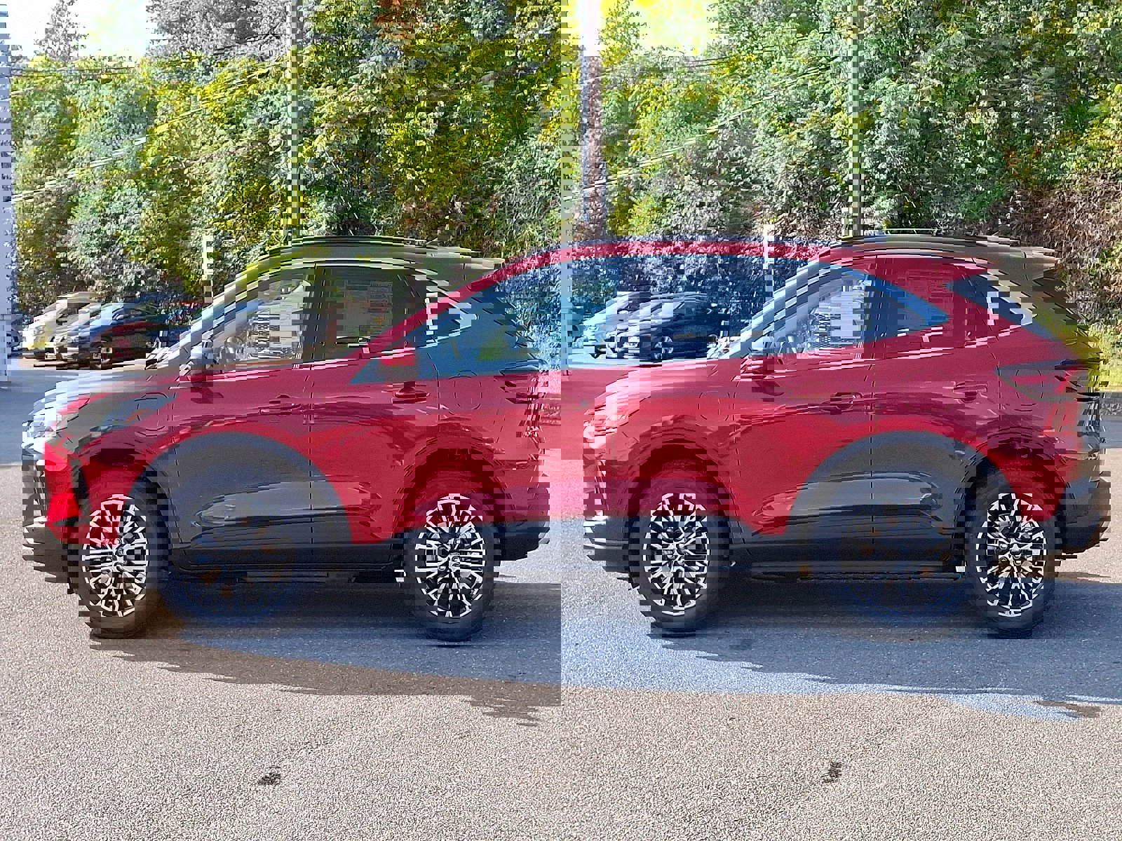 New 2025 Ford Escape SE w/ PHEV Premium Package image 11