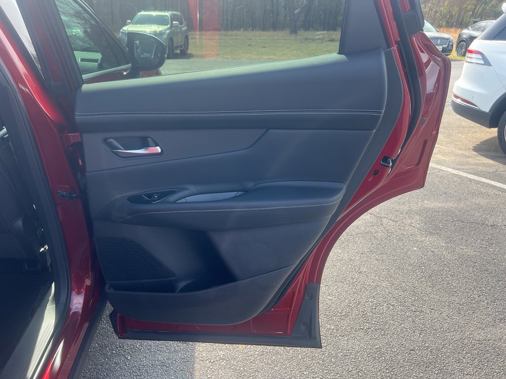 Used 2025 Nissan Murano SL image 29