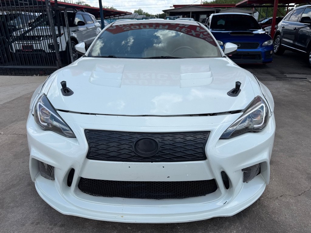 Used 2016 Scion FR-S RWD image 2