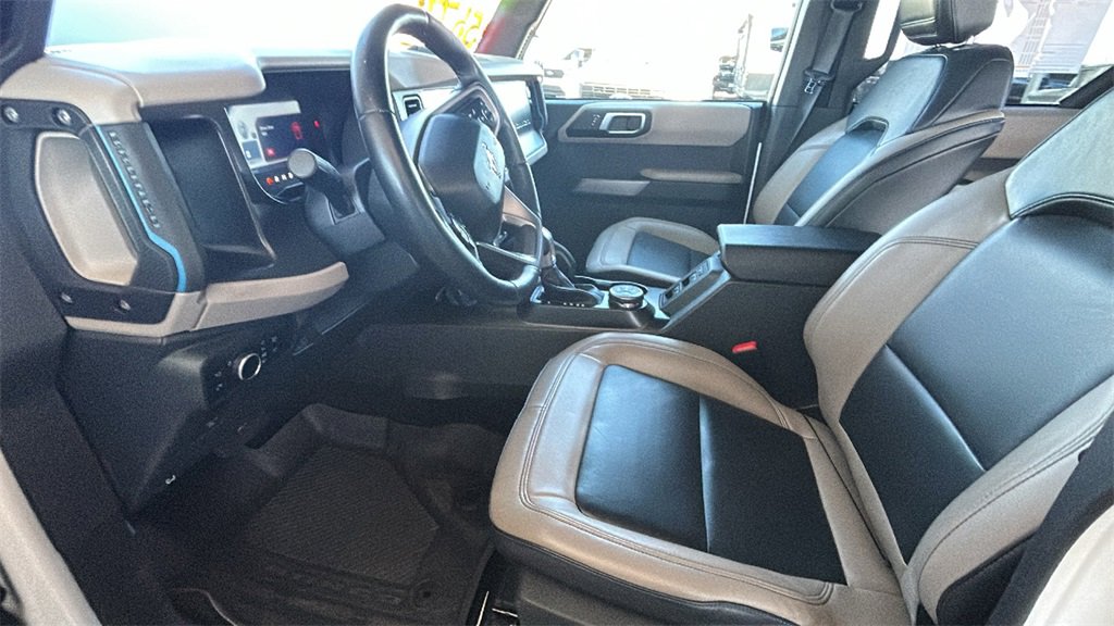 Certified 2023 Ford Bronco Wildtrak image 7