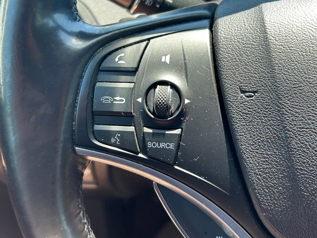 Used 2019 Acura MDX FWD w/ Advance Package image 37