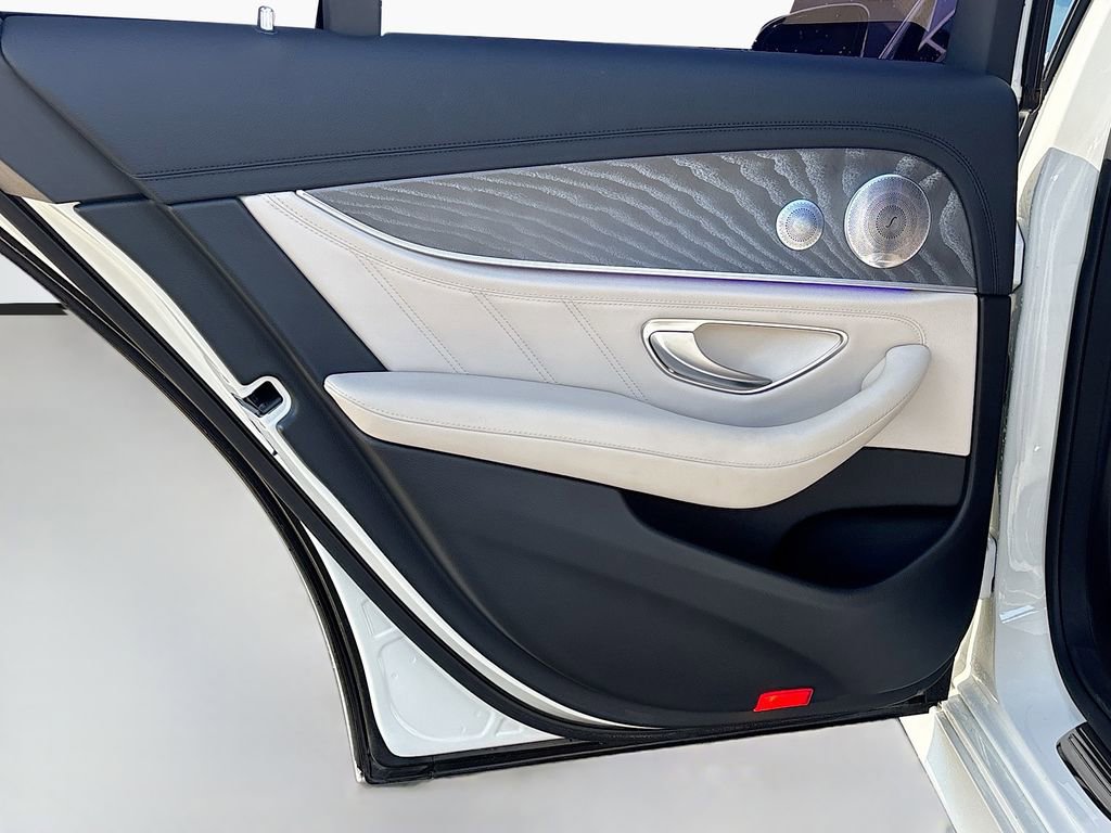 Used 2021 Mercedes-Benz E 53 AMG 4MATIC Sedan image 16