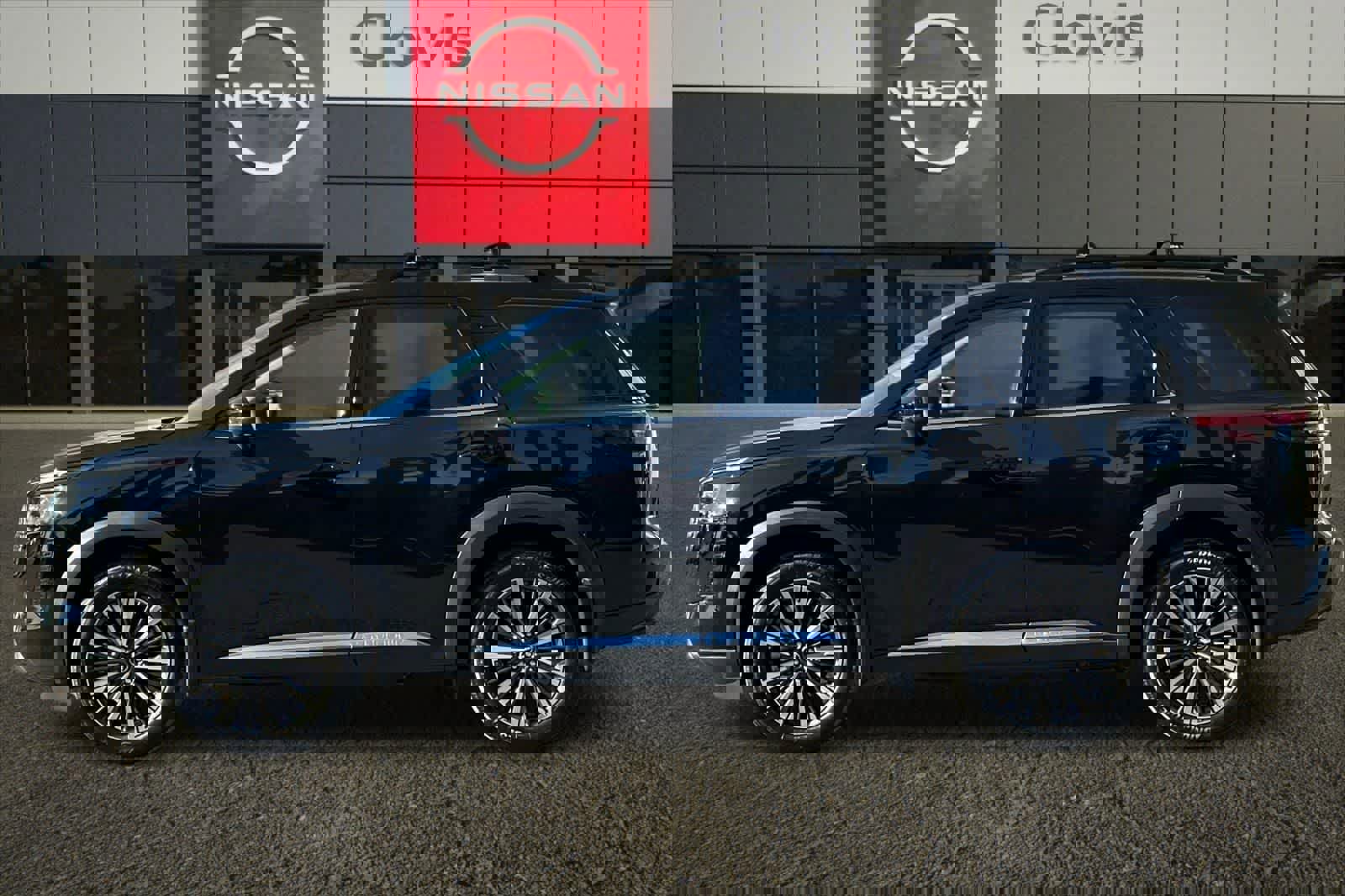 New 2026 Nissan Pathfinder Platinum image 6