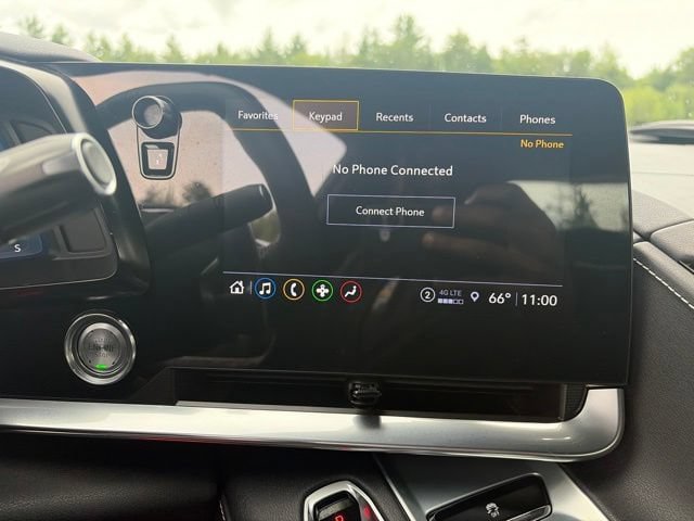 Used 2022 Chevrolet Corvette Stingray Coupe w/ 1LT RWD image 19