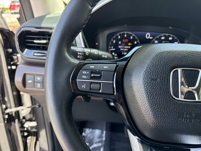 Certified 2023 Honda Pilot Elite image 32