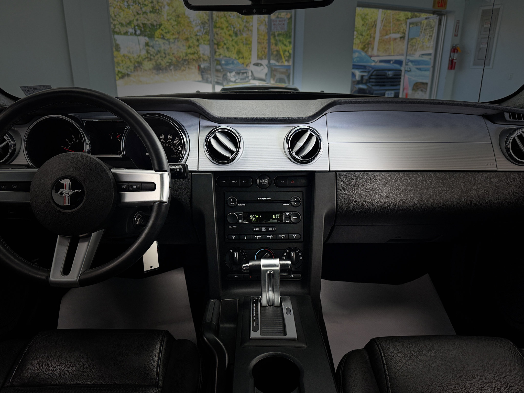 Used 2007 Ford Mustang GT RWD image 22