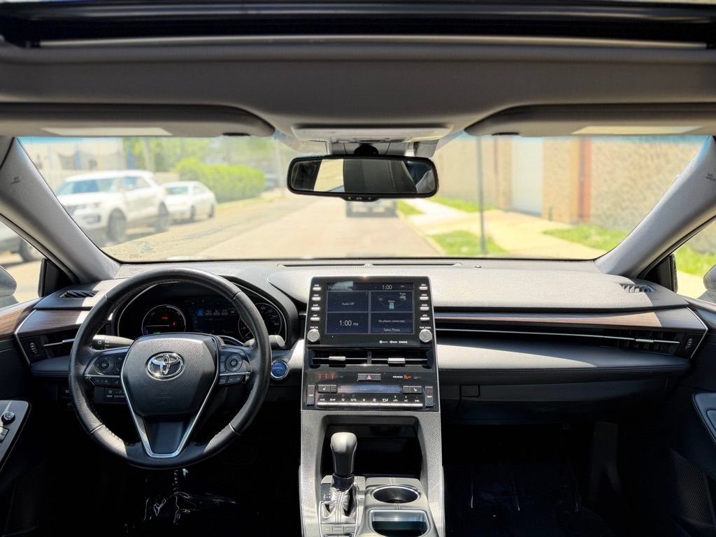 Used 2019 Toyota Avalon XLE w/ Moonroof Package FWD image 33