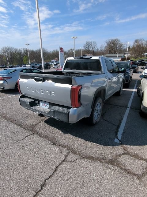Used 2025 Toyota Tundra SR5 w/ SR5 Premium Package image 9