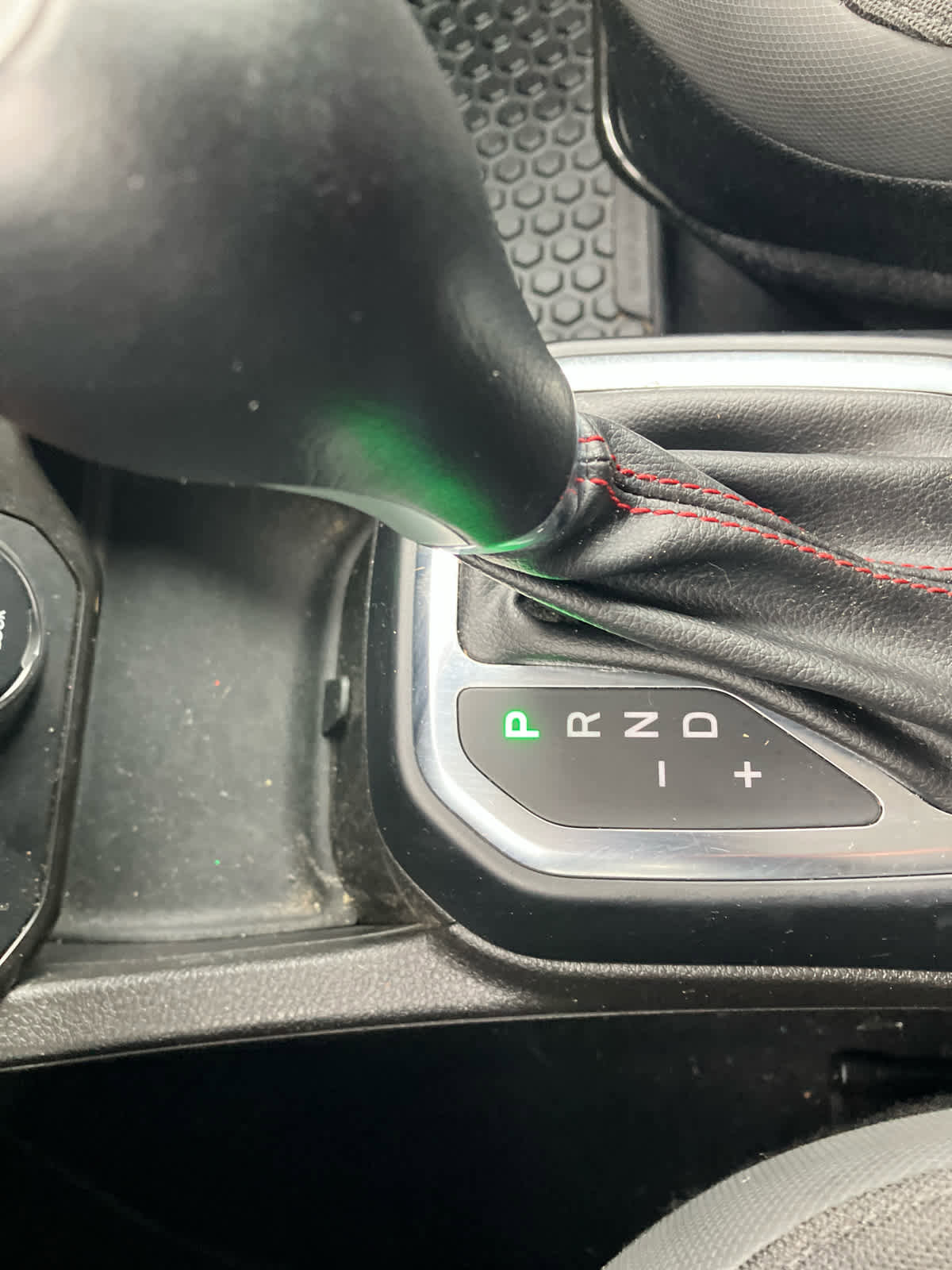 Used 2023 Jeep Renegade Trailhawk image 24