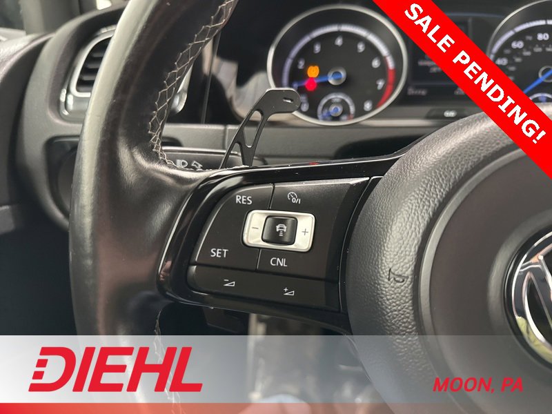 Used 2017 Volkswagen Golf R 4-Door image 25