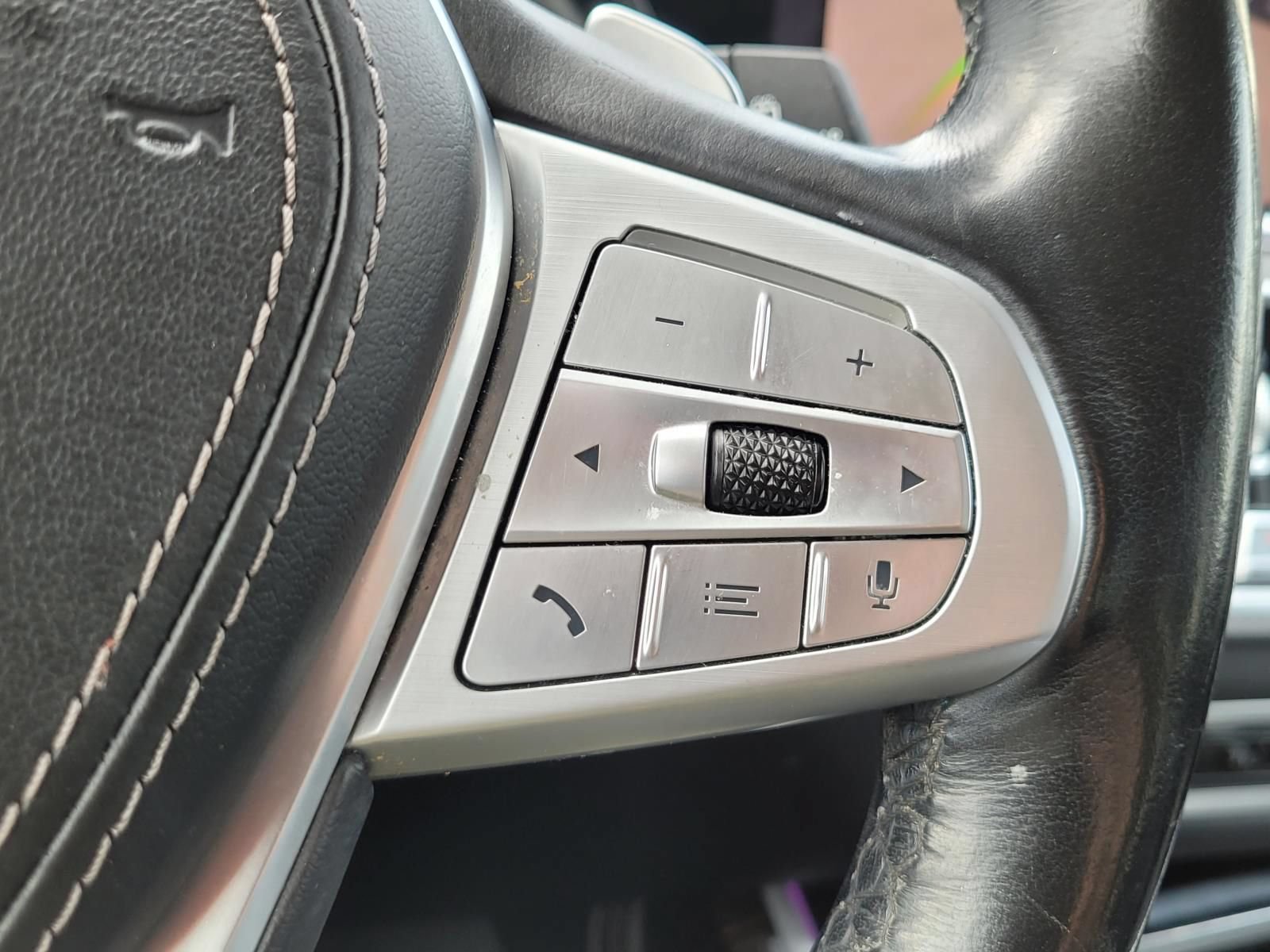 Used 2019 BMW X7 xDrive50i w/ Premium Package AWD/4WD image 32