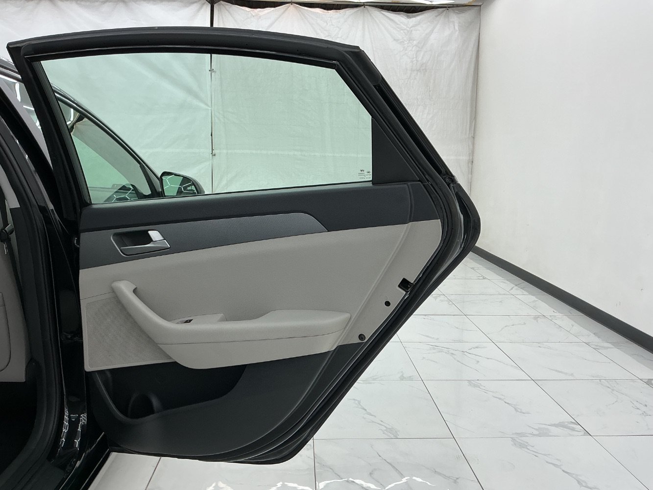 Used 2017 Hyundai Sonata SE FWD image 25