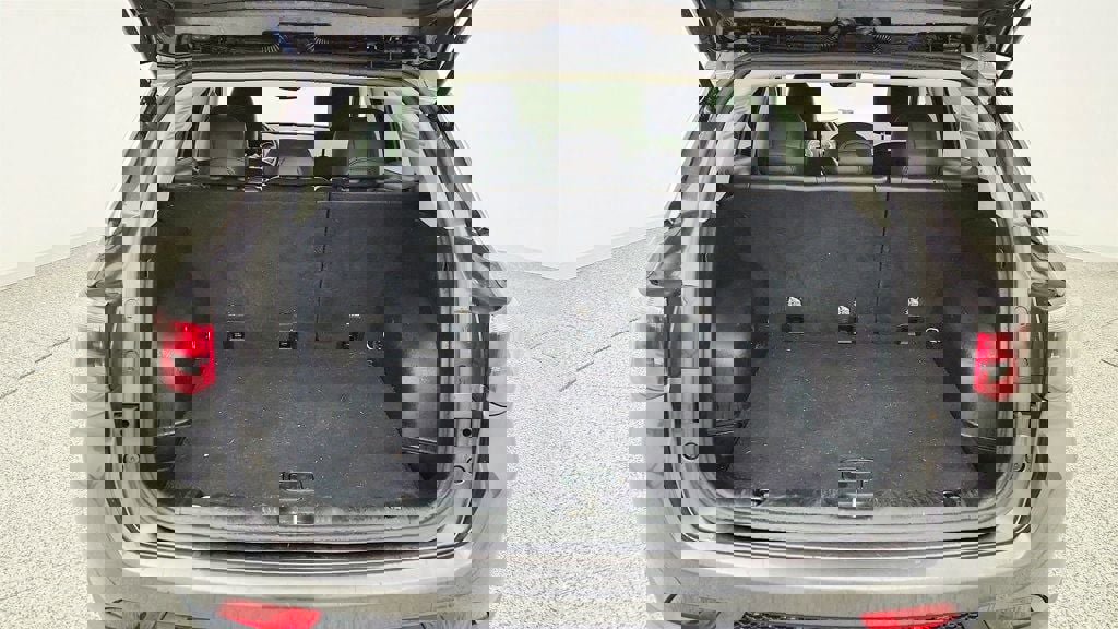 Used 2020 Jeep Compass Latitude image 21