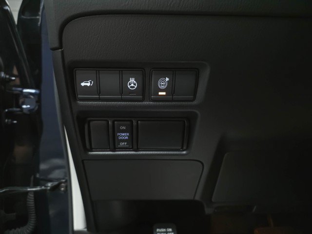 Used 2023 Nissan Armada Platinum AWD/4WD image 34