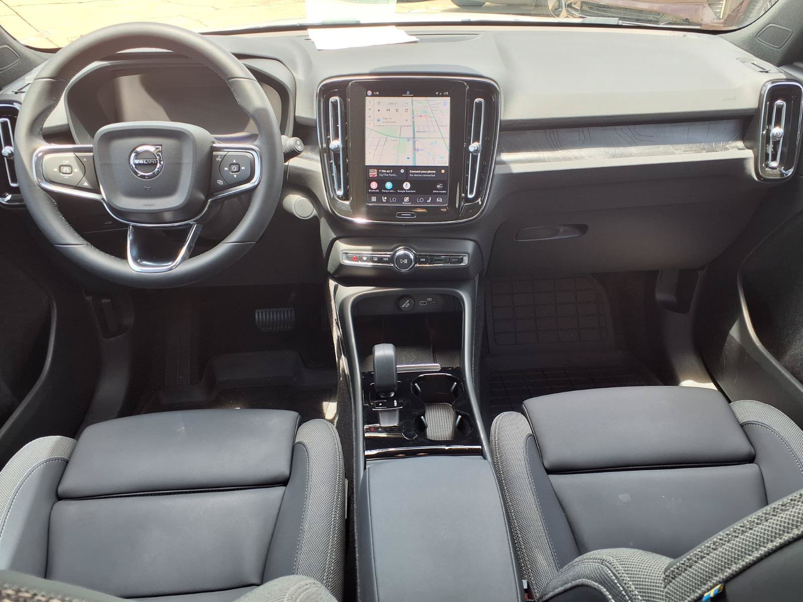 Certified 2023 Volvo XC40 Recharge Ultimate w/ Protection Package Premier AWD/4WD image 16