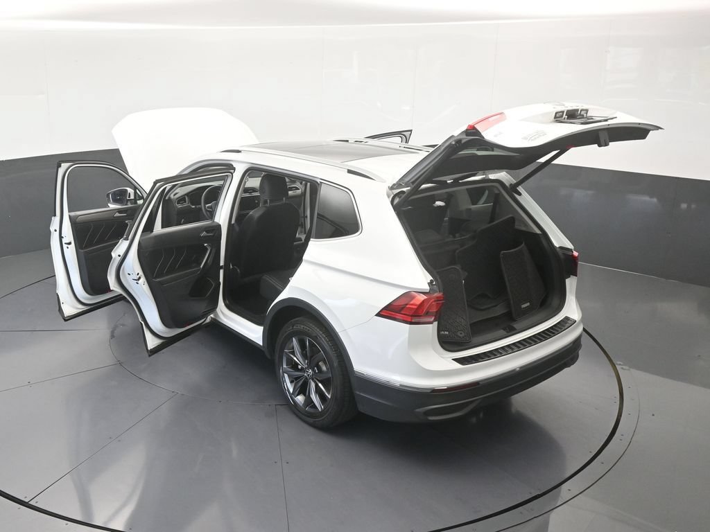 Used 2023 Volkswagen Tiguan SE FWD image 67