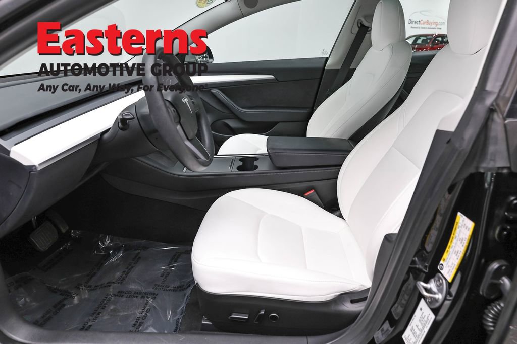 Used 2023 Tesla Model 3 Standard Range image 14