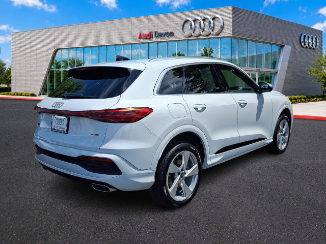 Certified 2025 Audi Q5 Premium Plus w/ Premium Plus AWD/4WD image 6