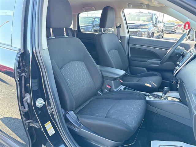 Used 2020 Mitsubishi Outlander Sport AWD image 24