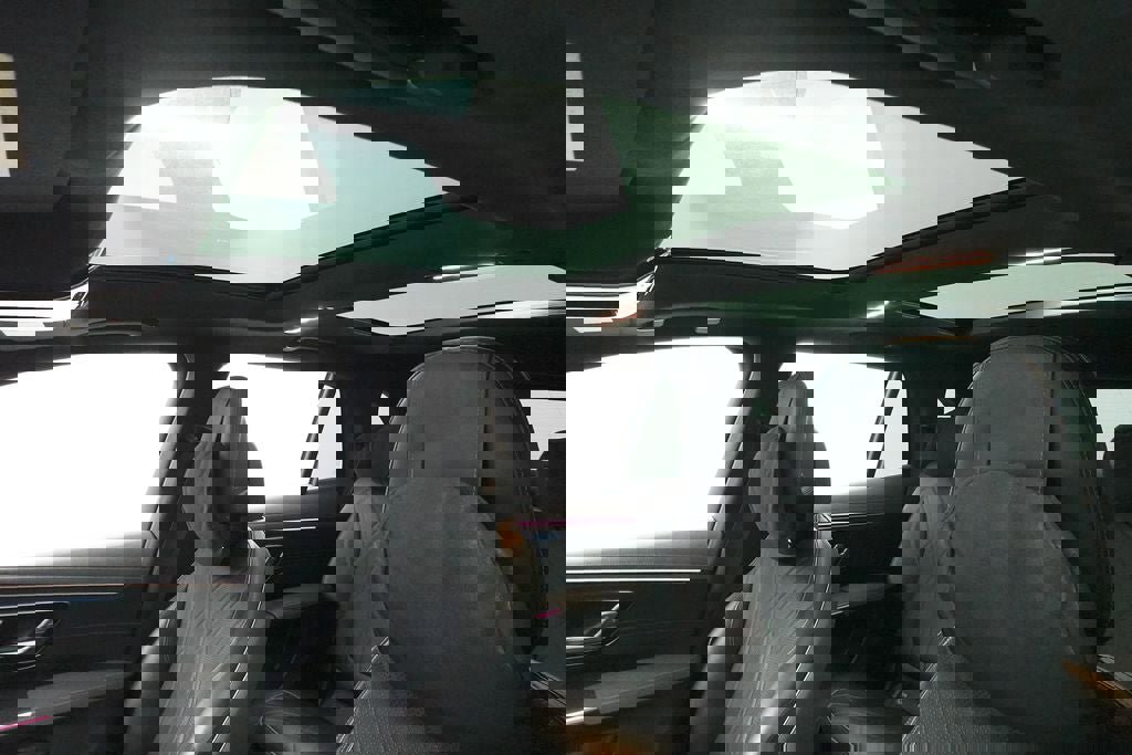 Used 2023 Mercedes-Benz EQS 580 4MATIC SUV image 26