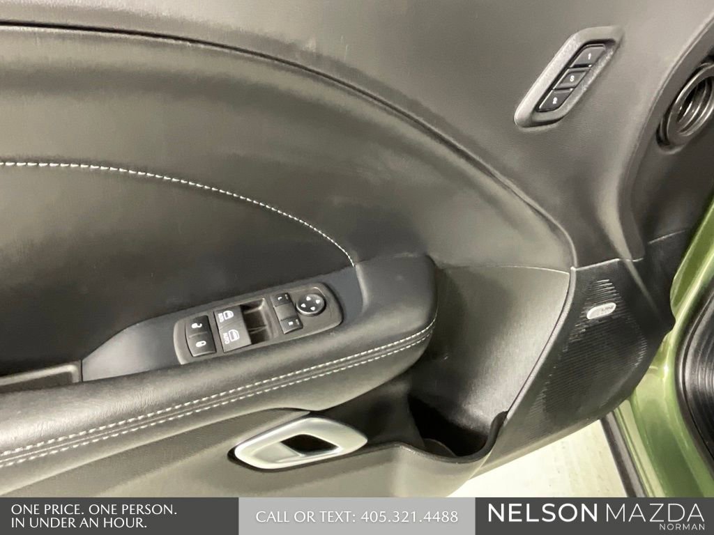 Used 2023 Dodge Challenger R/T w/ Plus Package image 15