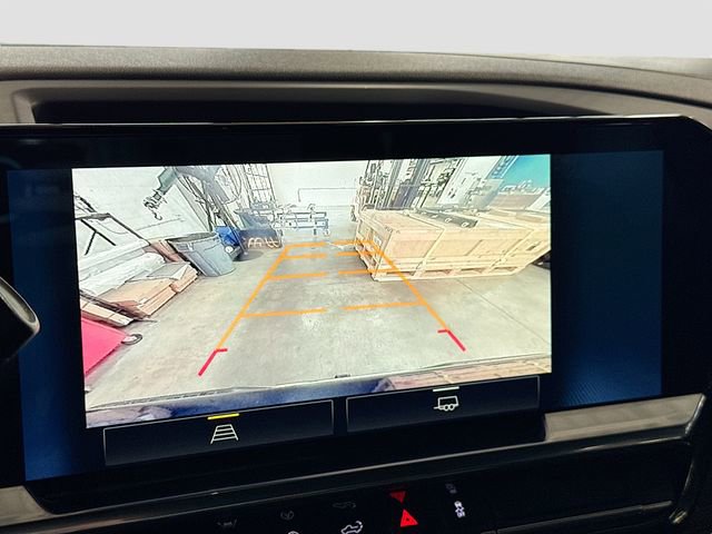 Used 2022 Chevrolet Silverado 1500 LT image 15