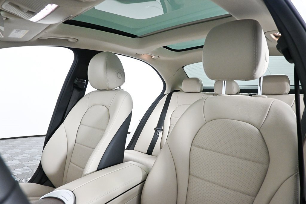 Certified 2019 Mercedes-Benz C 300 Sedan image 5
