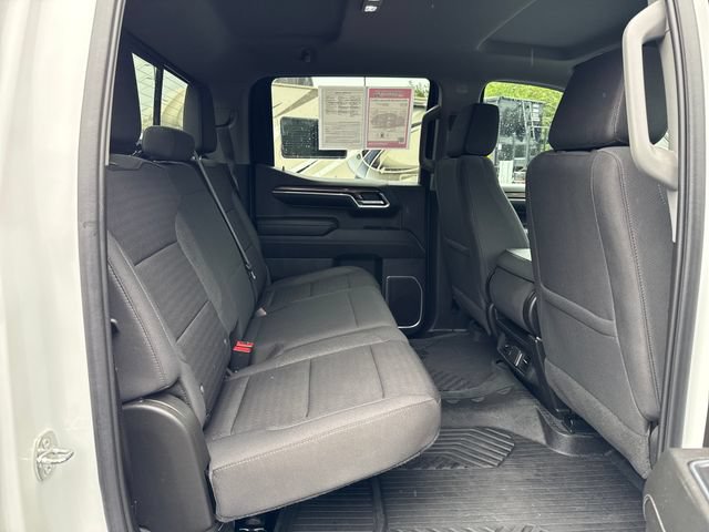 Used 2023 Chevrolet Silverado 1500 LT AWD/4WD image 29