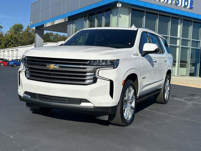 Used 2024 Chevrolet Tahoe High Country w/ Premium Package 2