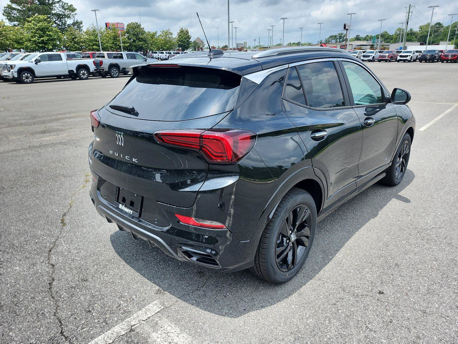 New 2026 Buick Encore GX Sport Touring w/ Advanced Technology Package FWD image 3