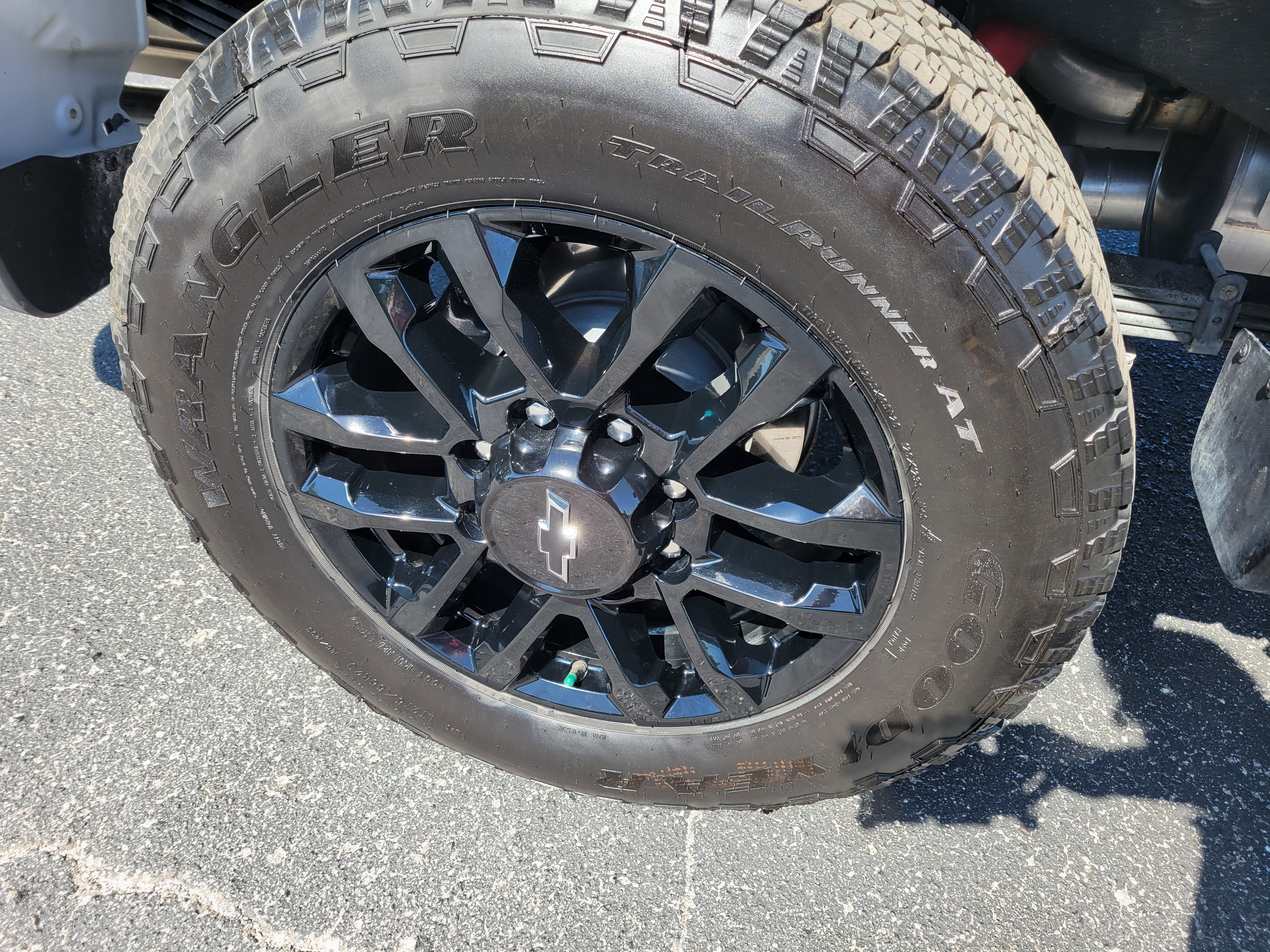 Certified 2026 Chevrolet Silverado 2500 Custom w/ Custom Blackout Package AWD/4WD image 42