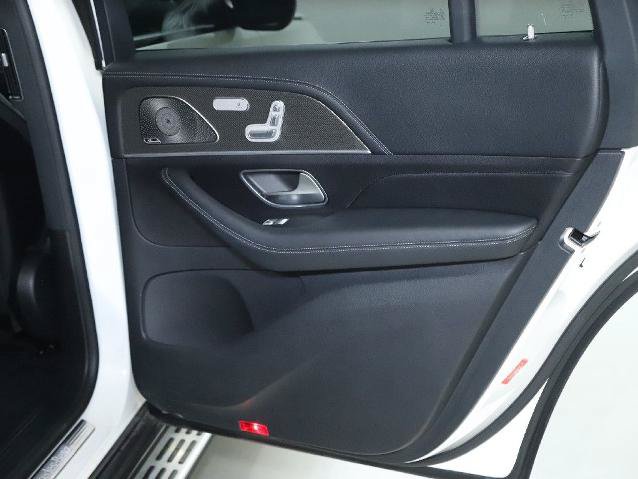 Used 2023 Mercedes-Benz GLS 450 4MATIC image 34