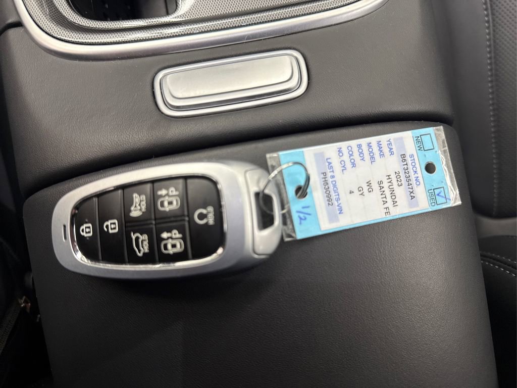 Used 2023 Hyundai Santa Fe Calligraphy image 40