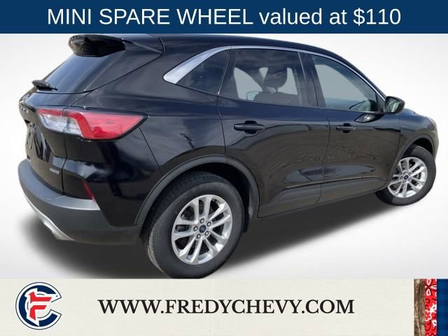 Used 2022 Ford Escape SE w/ Cold Weather Package image 5